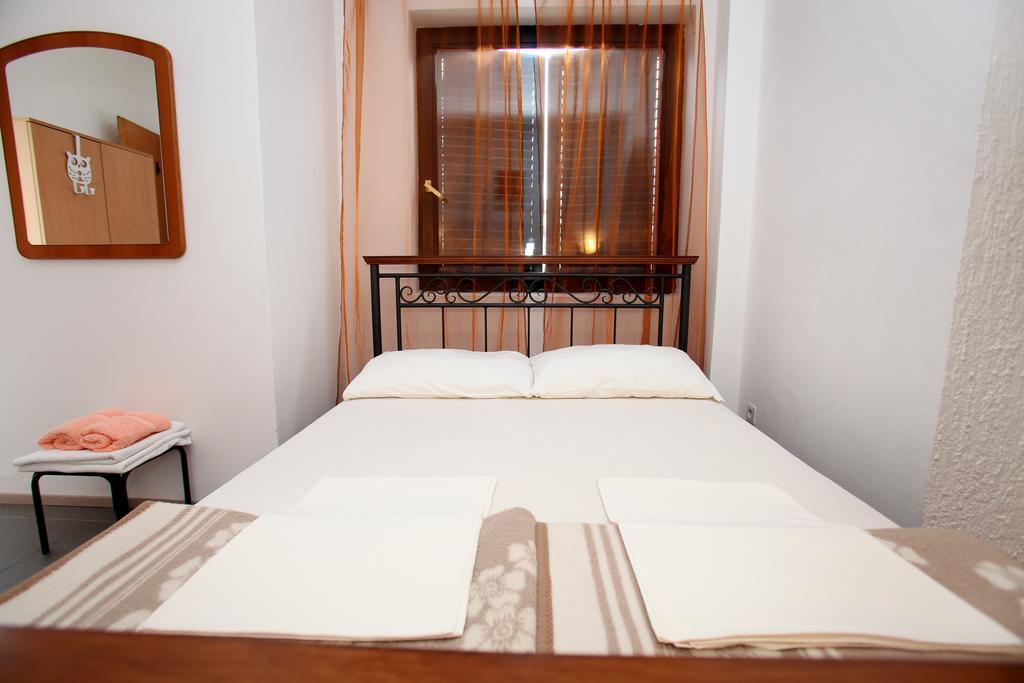 Apartments Victoria Trogir Exterior foto