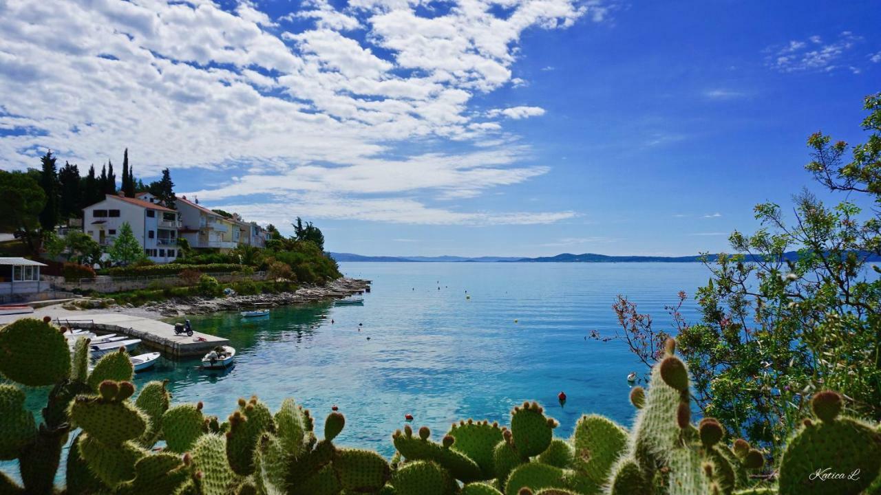 Apartments Victoria Trogir Exterior foto
